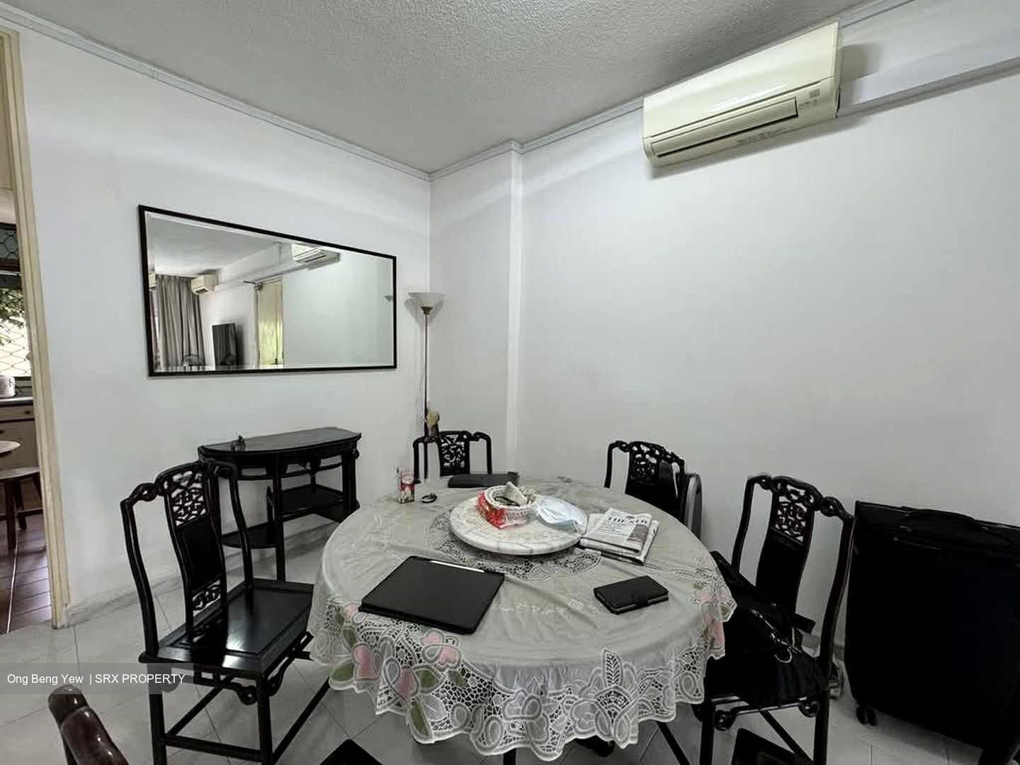 Yio Chu Kang Terrace (D19), Semi-Detached #537691311